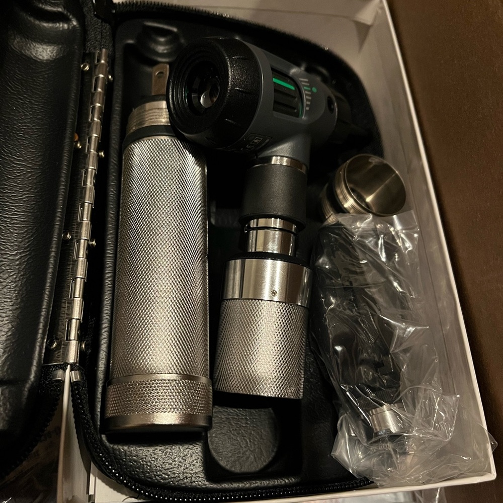 Welch Allyn Diagnostic set